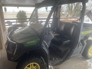 2022 John Deere XUV 835M Image