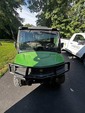 Image of John Deere XUV 835M equipment image 3