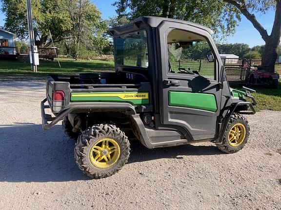 Image of John Deere XUV 835M equipment image 3