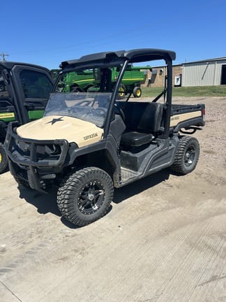 2022 John Deere XUV 835M Equipment Image0