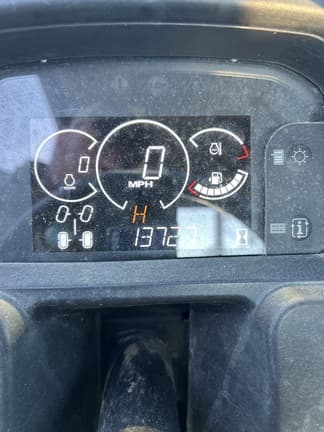 Image of John Deere XUV 835M equipment image 3