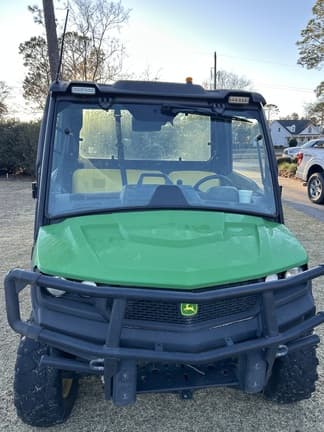 Image of John Deere XUV 835M equipment image 2