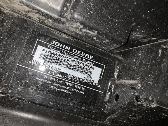 Image of John Deere XUV 835M equipment image 1
