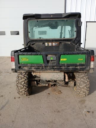 Image of John Deere XUV 835M equipment image 3
