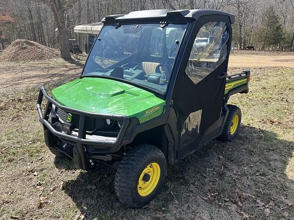 Image of John Deere XUV 835M Primary image