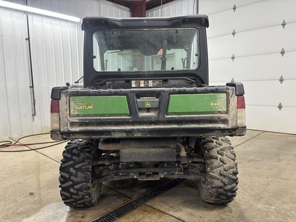 Image of John Deere XUV 835M equipment image 4