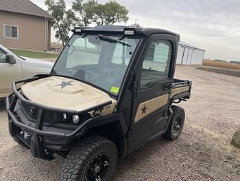 2022 John Deere XUV 835M Honor Edition Equipment Image0