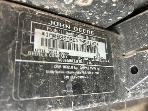 Image of John Deere XUV 835M equipment image 4