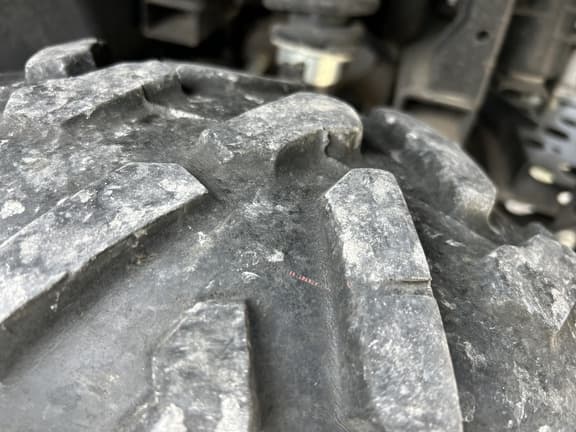 Image of John Deere XUV 835M equipment image 3