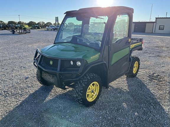 Image of John Deere XUV 835M equipment image 2