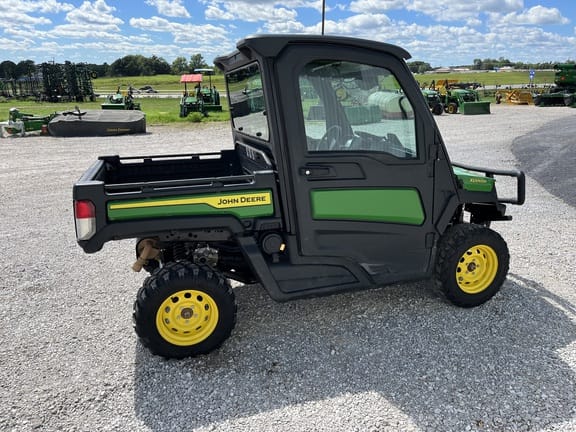 2022 John Deere XUV 835M Equipment Image0