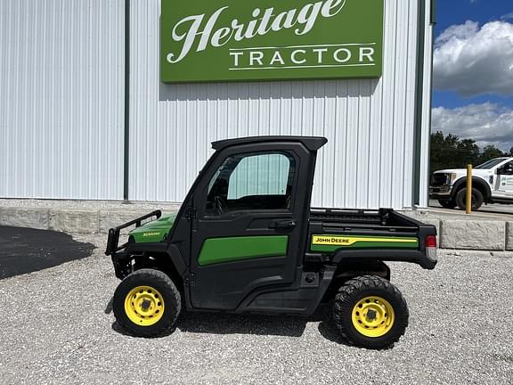 Image of John Deere XUV 835M equipment image 1