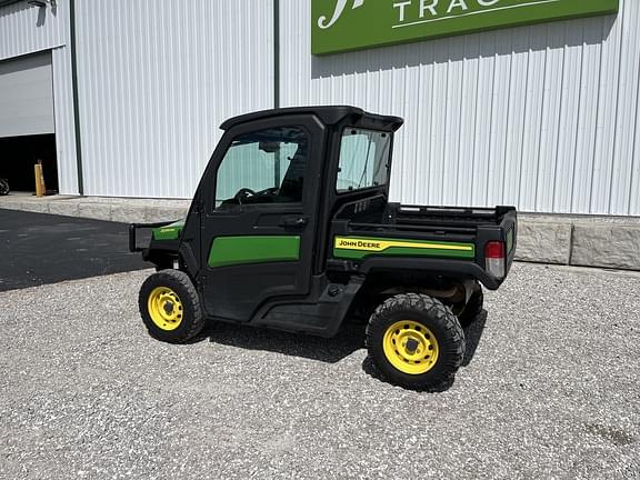 Image of John Deere XUV 835M equipment image 2