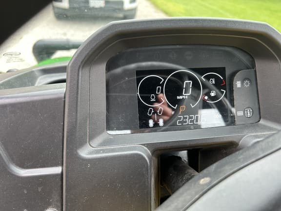 Image of John Deere XUV 835M Image 0