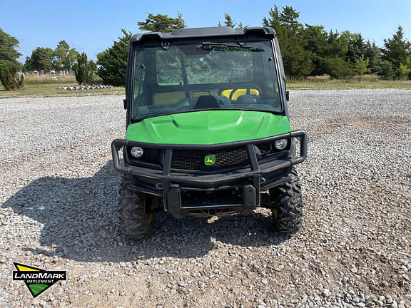 Image of John Deere XUV 835M equipment image 1