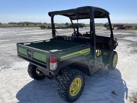 Image of John Deere XUV 835M equipment image 4