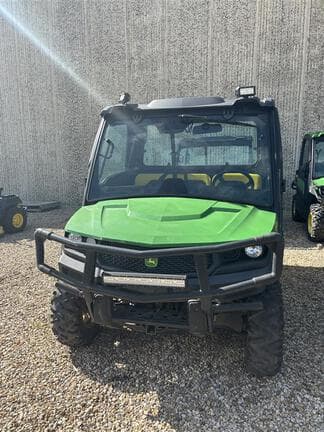 Image of John Deere XUV 835M equipment image 3