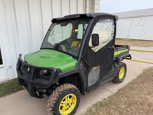 2022 John Deere XUV 835M Image
