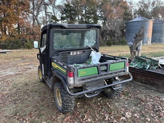 Image of John Deere XUV 835M equipment image 4