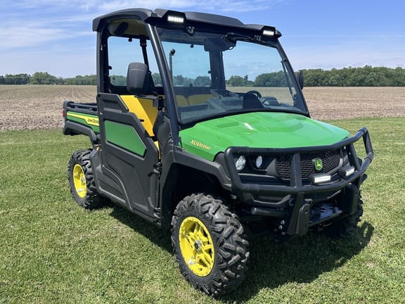 2022 John Deere XUV 835M Equipment Image0
