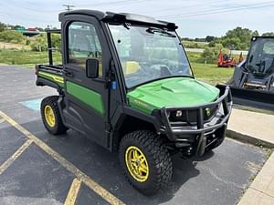 2022 John Deere XUV 835M Image