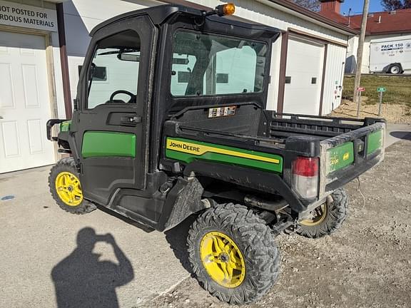 Image of John Deere XUV 835M equipment image 3