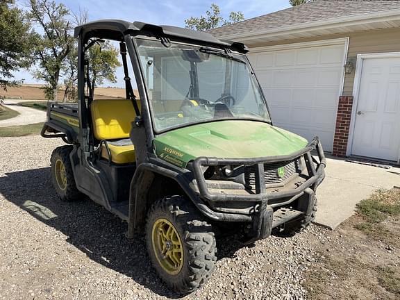 Image of John Deere XUV 835M equipment image 4