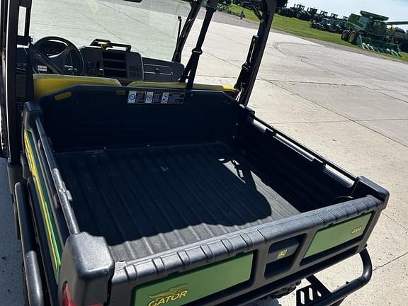 Image of John Deere XUV 835M equipment image 4
