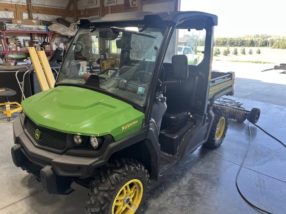 Image of John Deere XUV 835M Primary image