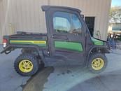 Thumbnail image John Deere XUV 835M 3