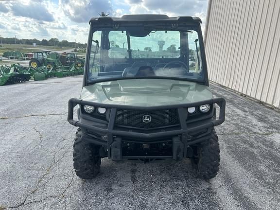 Image of John Deere XUV 835M equipment image 1
