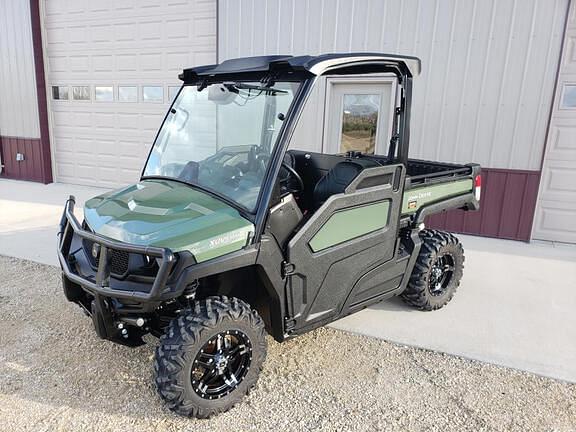 Image of John Deere XUV 835M Primary image