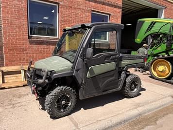 Main image John Deere XUV 835M
