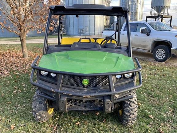 Image of John Deere XUV 835M equipment image 2