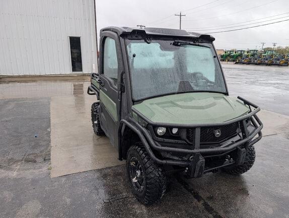 Image of John Deere XUV 835M equipment image 3