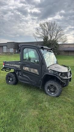 2022 John Deere XUV 835M Image