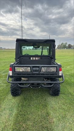 Image of John Deere XUV 835M equipment image 3