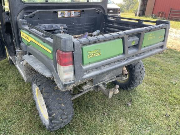 Image of John Deere XUV 835M equipment image 1
