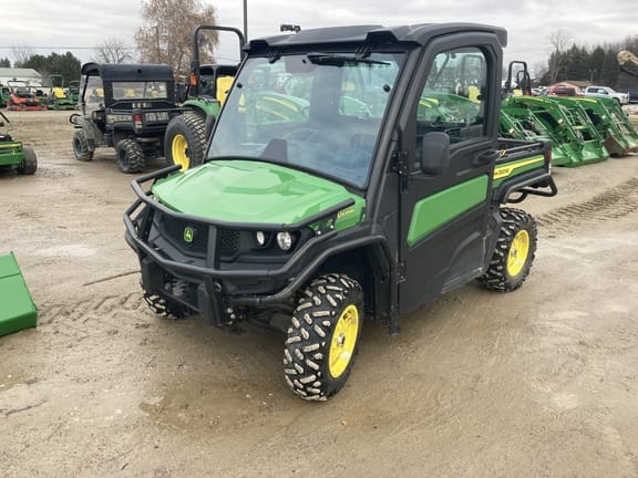 Main image John Deere XUV 835M