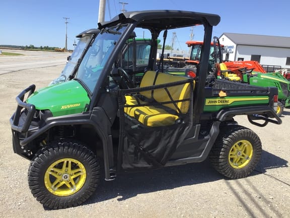 Main image John Deere XUV 835M