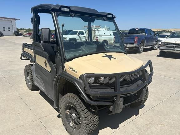 Image of John Deere XUV 835M Primary image