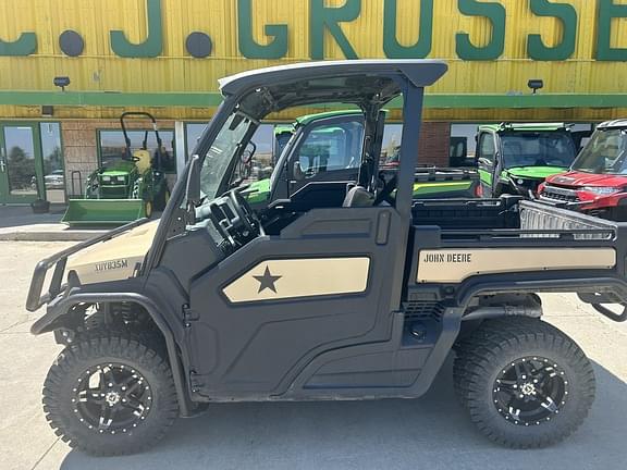 Image of John Deere XUV 835M equipment image 3