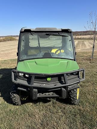 Image of John Deere XUV 835M equipment image 1