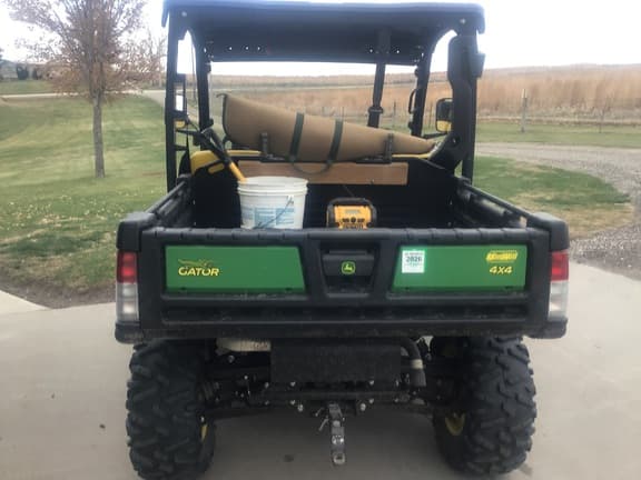 Image of John Deere XUV 835M equipment image 4