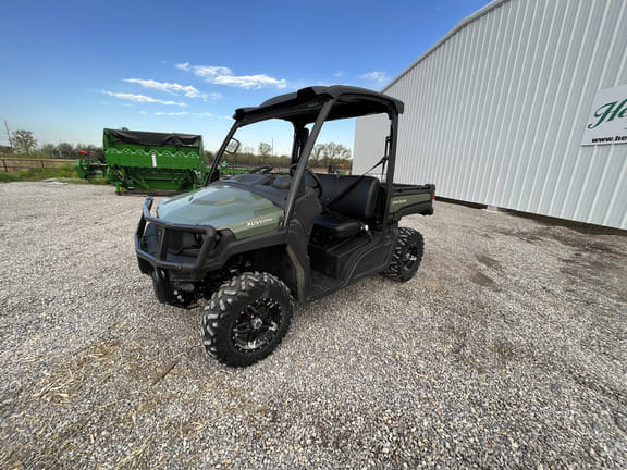 Main image John Deere XUV 835M