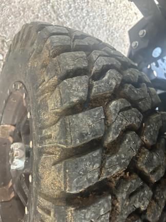Image of John Deere XUV 835M equipment image 4