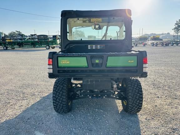 Image of John Deere XUV 835M equipment image 4