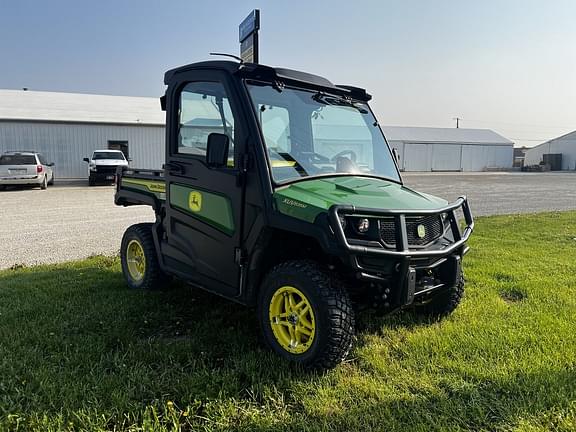 Image of John Deere XUV 835M equipment image 3