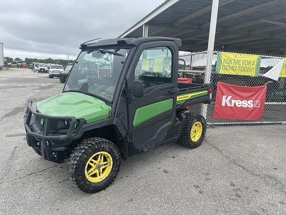 Image of John Deere XUV 835M Primary image