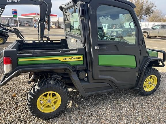 Image of John Deere XUV 835M equipment image 4